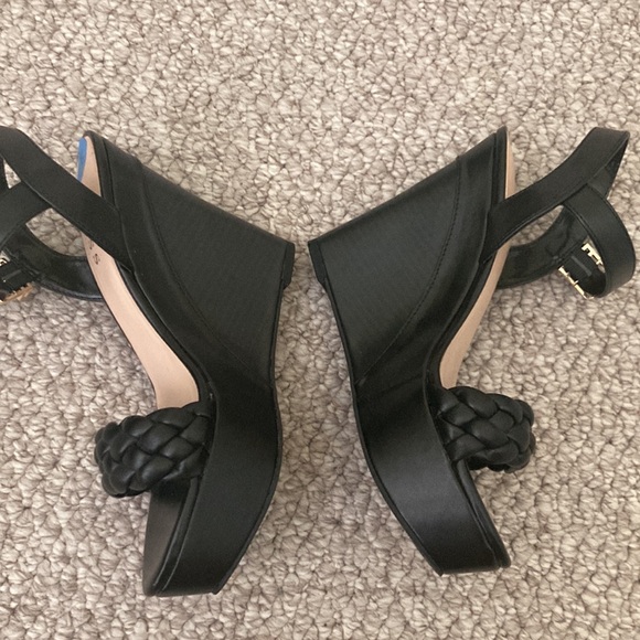 Black Guess Wedges - Picture 4 of 5